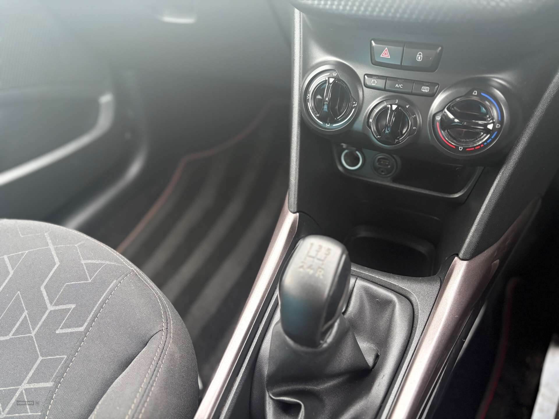 Mar 2014 Peugeot 2008 1.2 VTi Active 5dr