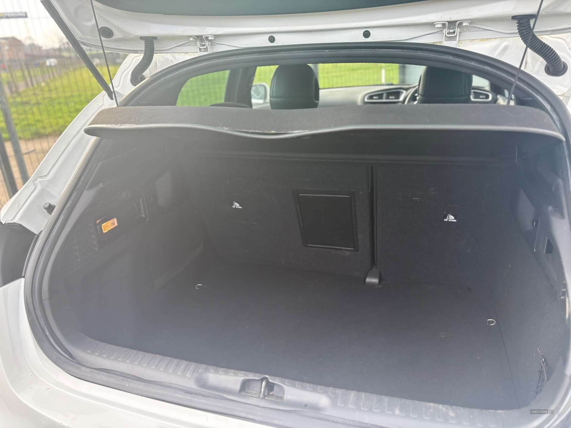 May 2013 Citroen DS4 1.6 HDi 115 DStyle 5dr