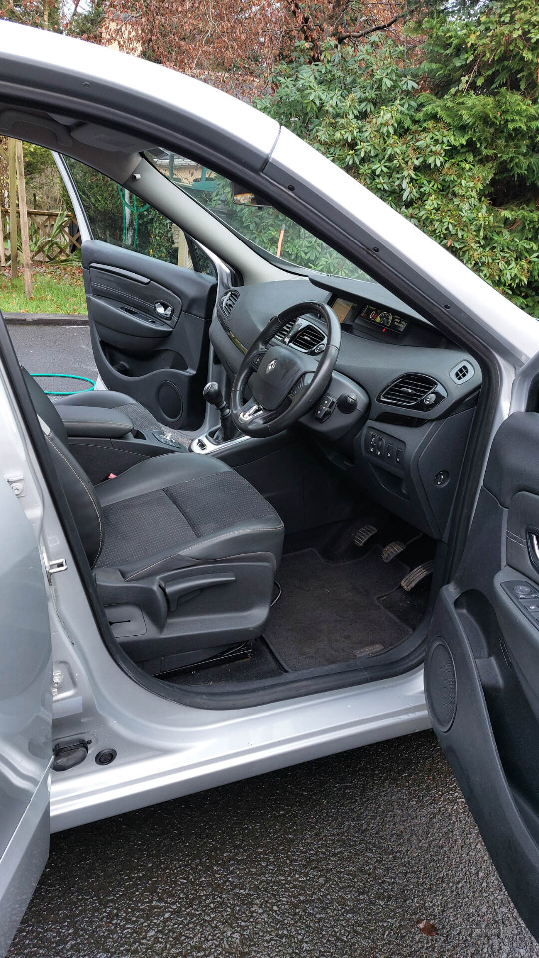 Sep 2014 Renault Scenic 1.5 dCi Dynamique TomTom Energy 5dr [Start Stop]