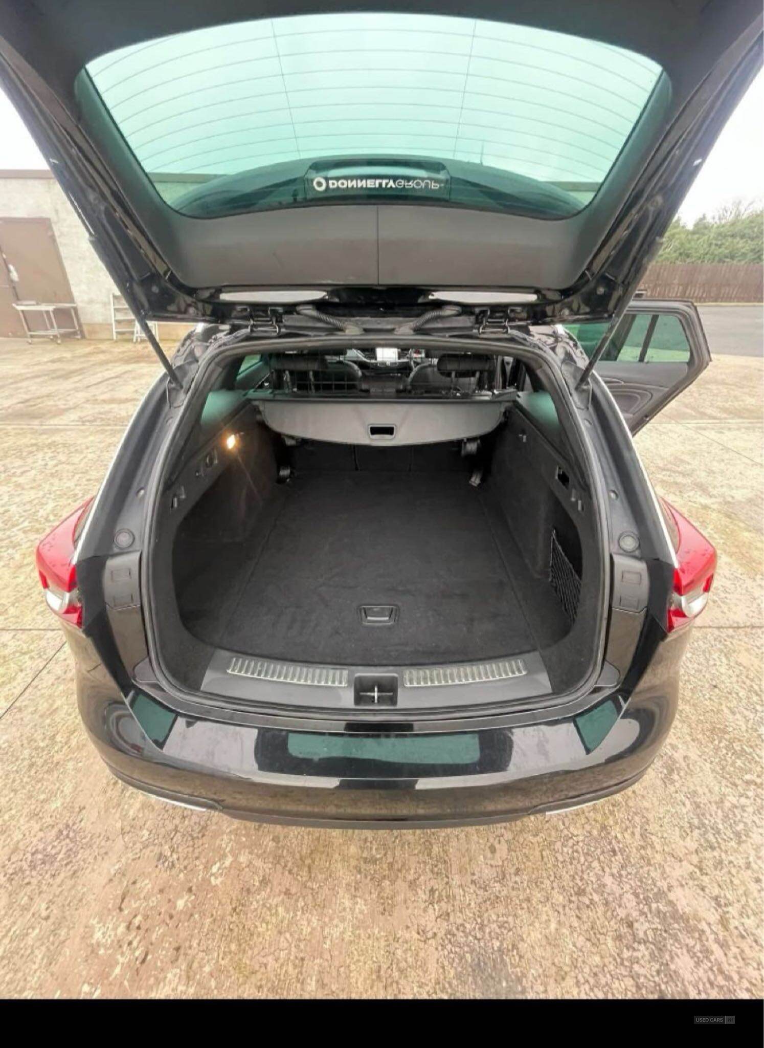 Feb 2018 Vauxhall Insignia 2.0 Turbo D SRi Vx-line Nav 5dr