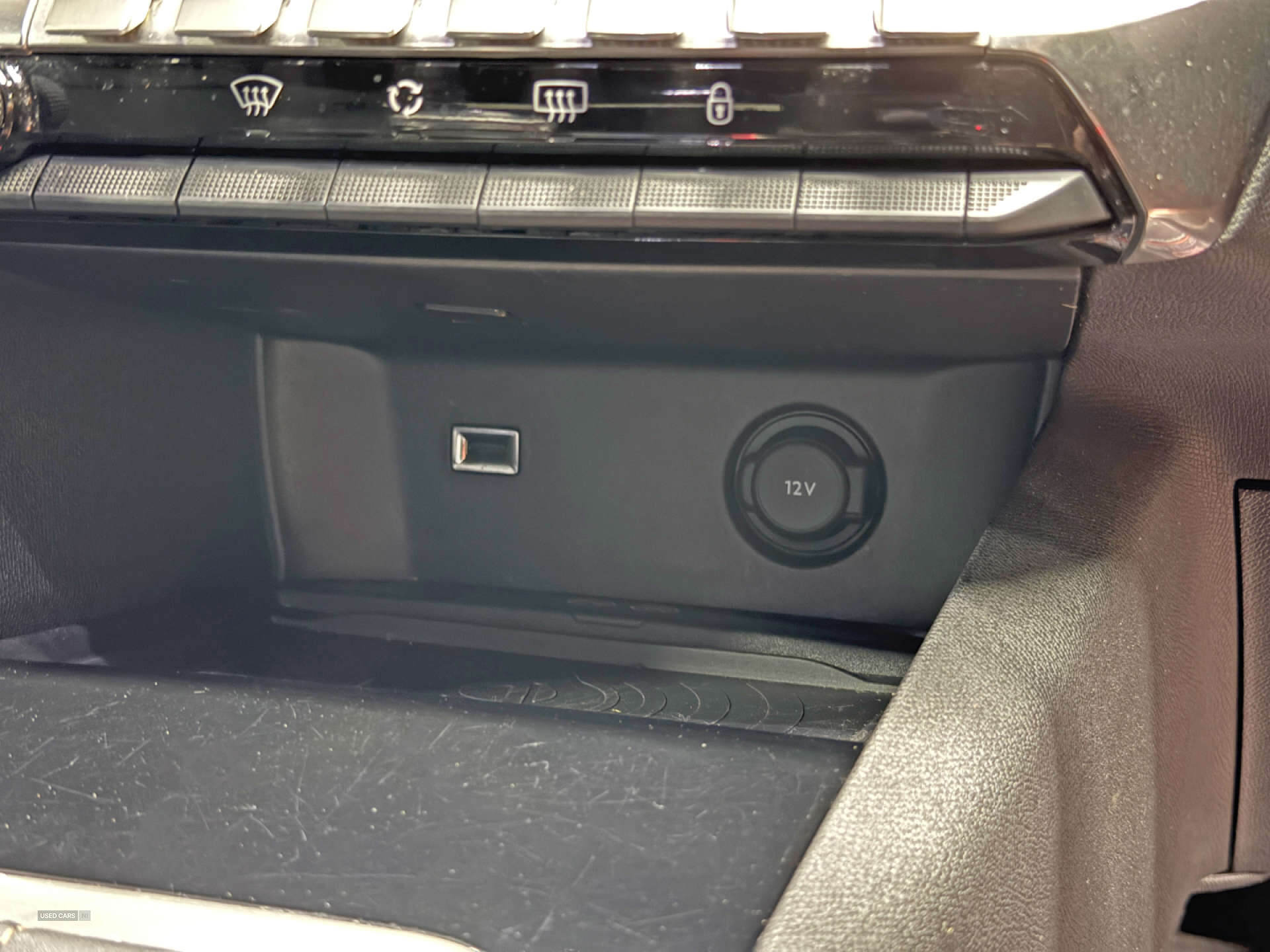 Oct 2018 Peugeot 3008 1.5 BlueHDi GT Line 5dr