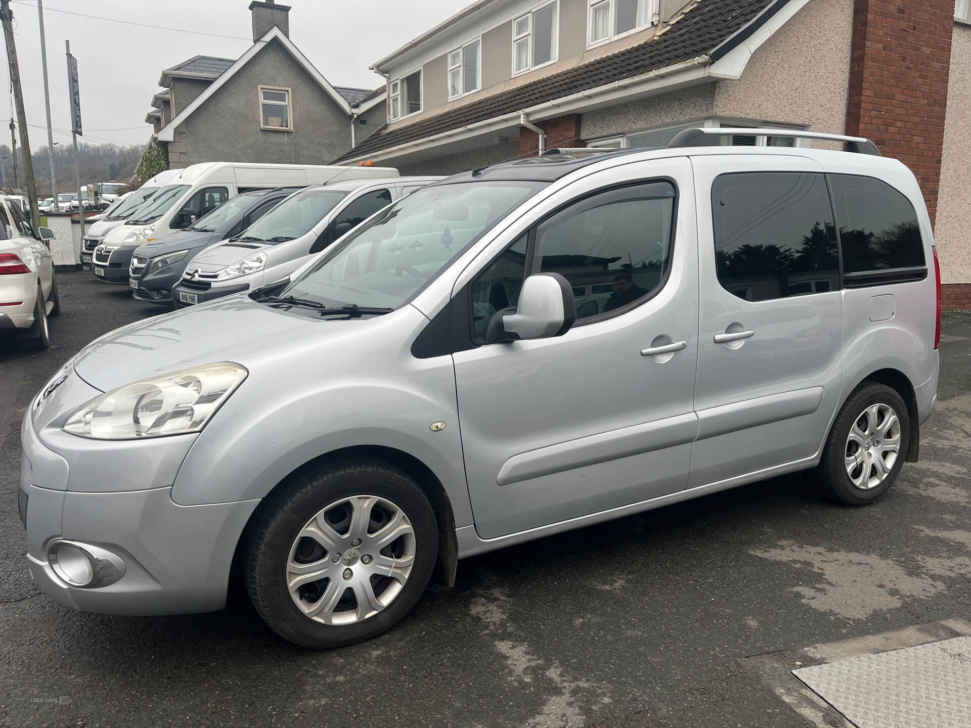 Peugeot in Derry / Londonderry