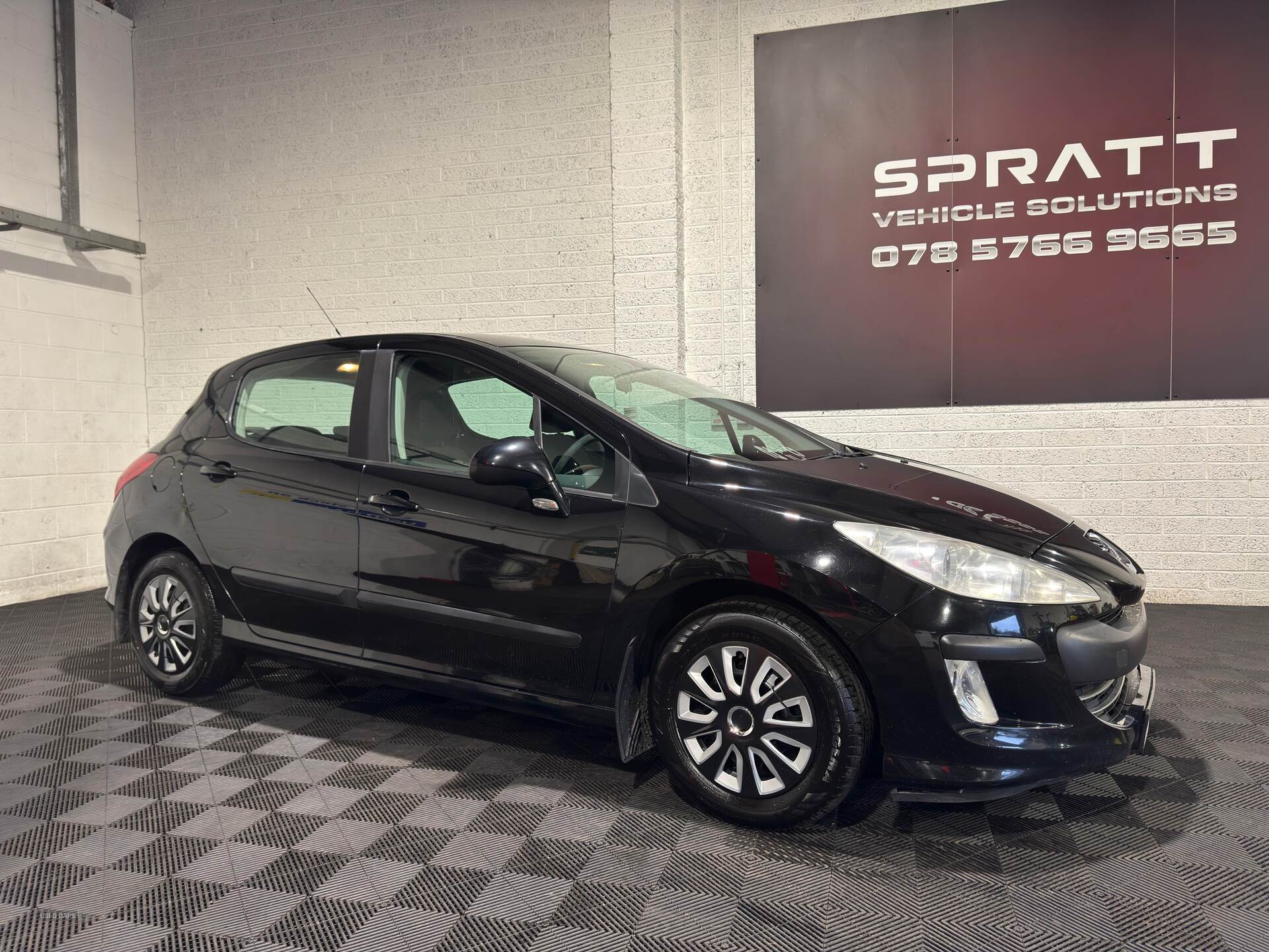 Apr 2009 Peugeot 308 1.6 HDi 110 S 5dr