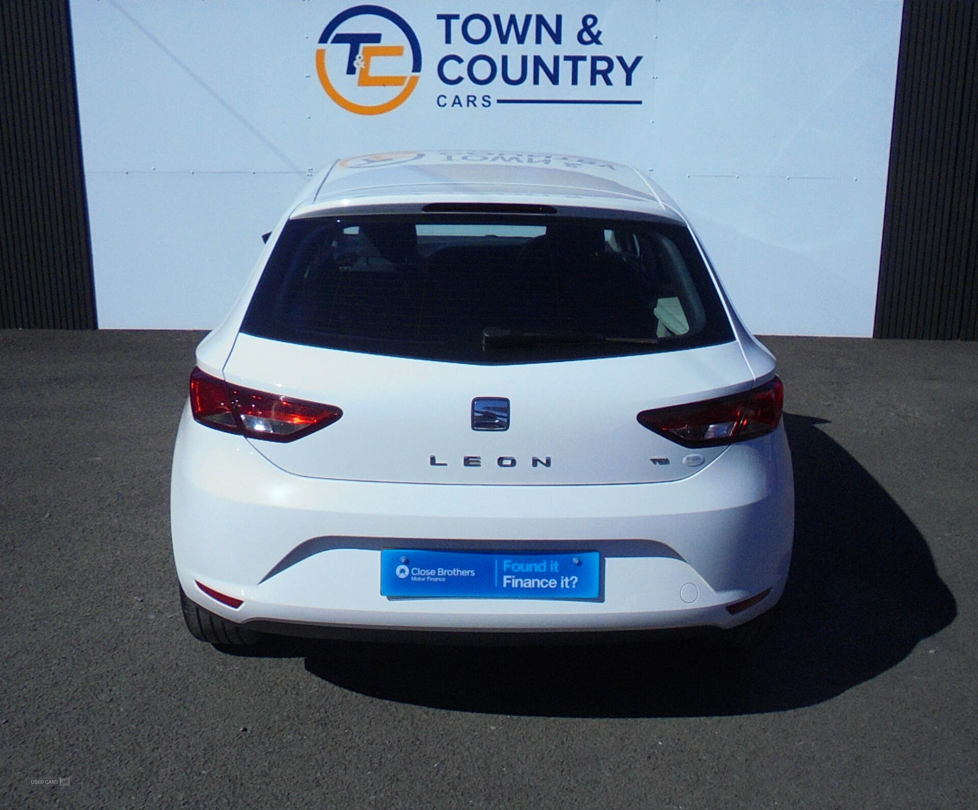 Seat Leon DIESEL HATCHBACK in Antrim