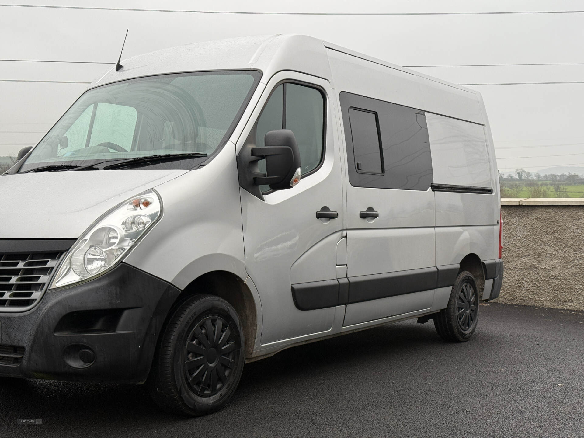 Sep 2014 Renault Master MM33dCi 110 Business Medium Roof Van
