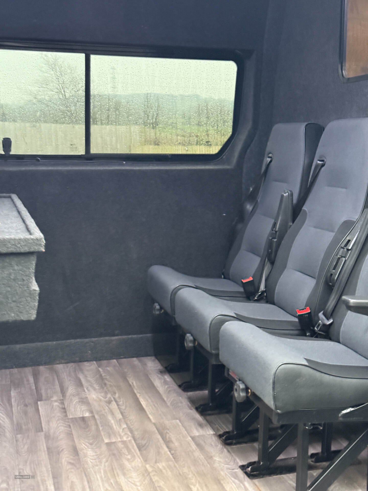 Sep 2014 Renault Master MM33dCi 110 Business Medium Roof Van
