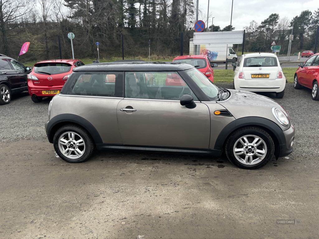 Aug 2012 MINI Hatch 1.6 One 3dr