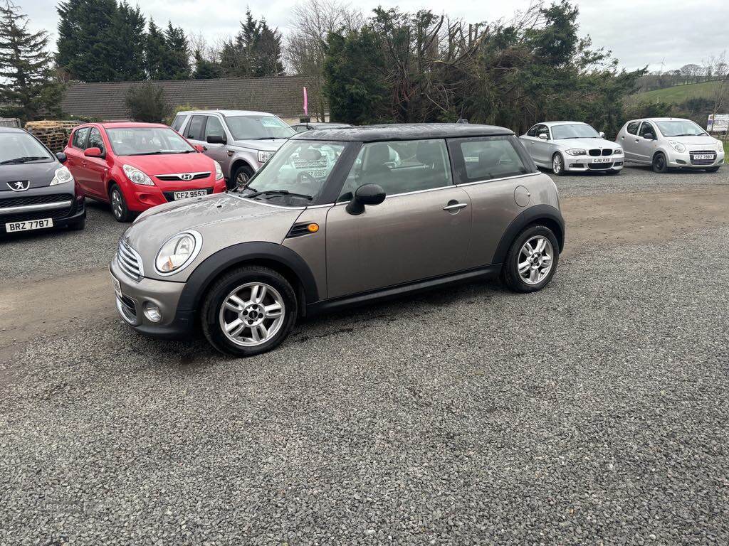 Aug 2012 MINI Hatch 1.6 One 3dr