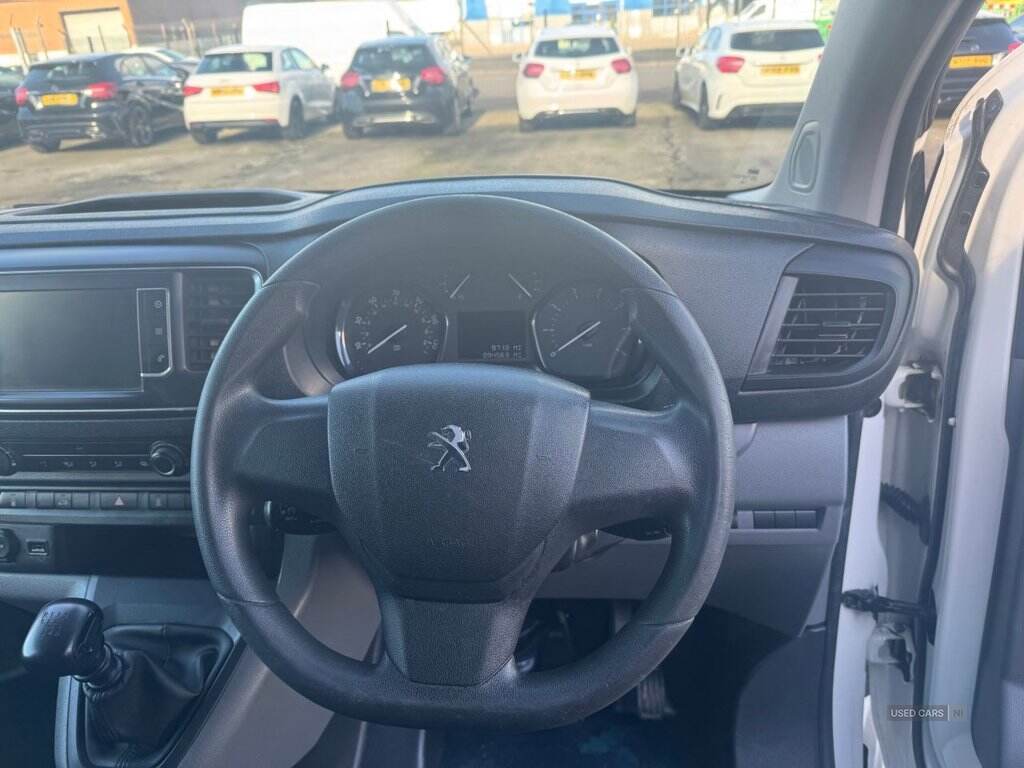 Apr 2019 Peugeot Expert 1000 1.6 BlueHDi 115 Professional Van