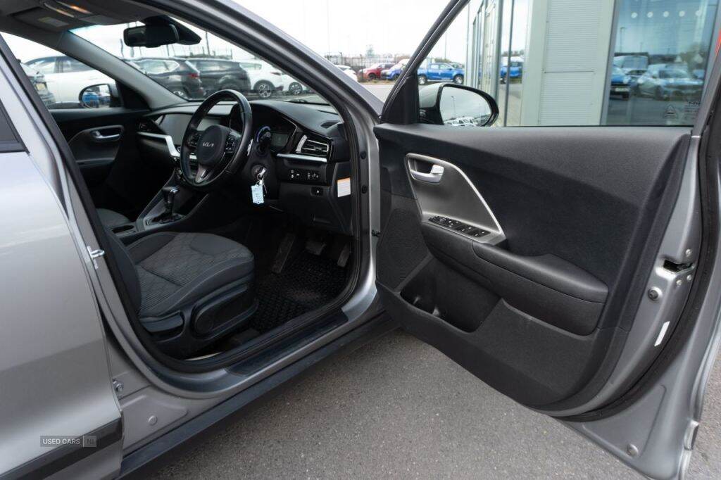 Mar 2022 Kia Niro 1.6 GDi Hybrid 2 5dr DCT