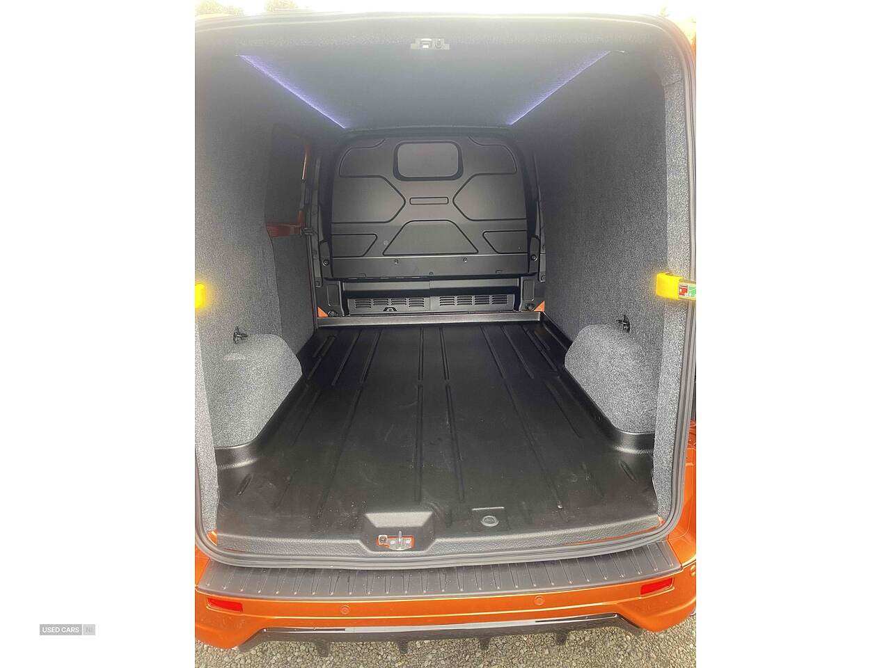 Jun 2022 Ford Transit Custom 2.0 EcoBlue 130ps Low Roof Limited Van