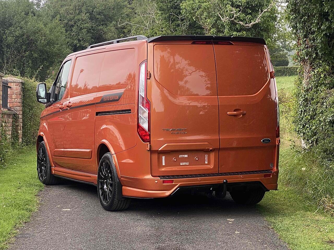 Jun 2022 Ford Transit Custom 2.0 EcoBlue 130ps Low Roof Limited Van