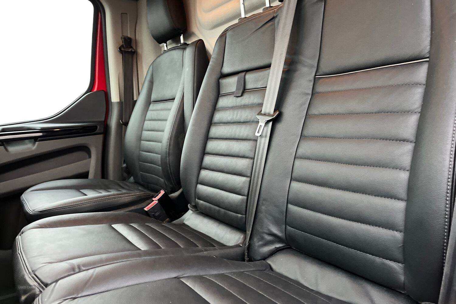 Oct 2021 Ford Transit Custom 2.0 EcoBlue 130ps Low Roof Trail Van