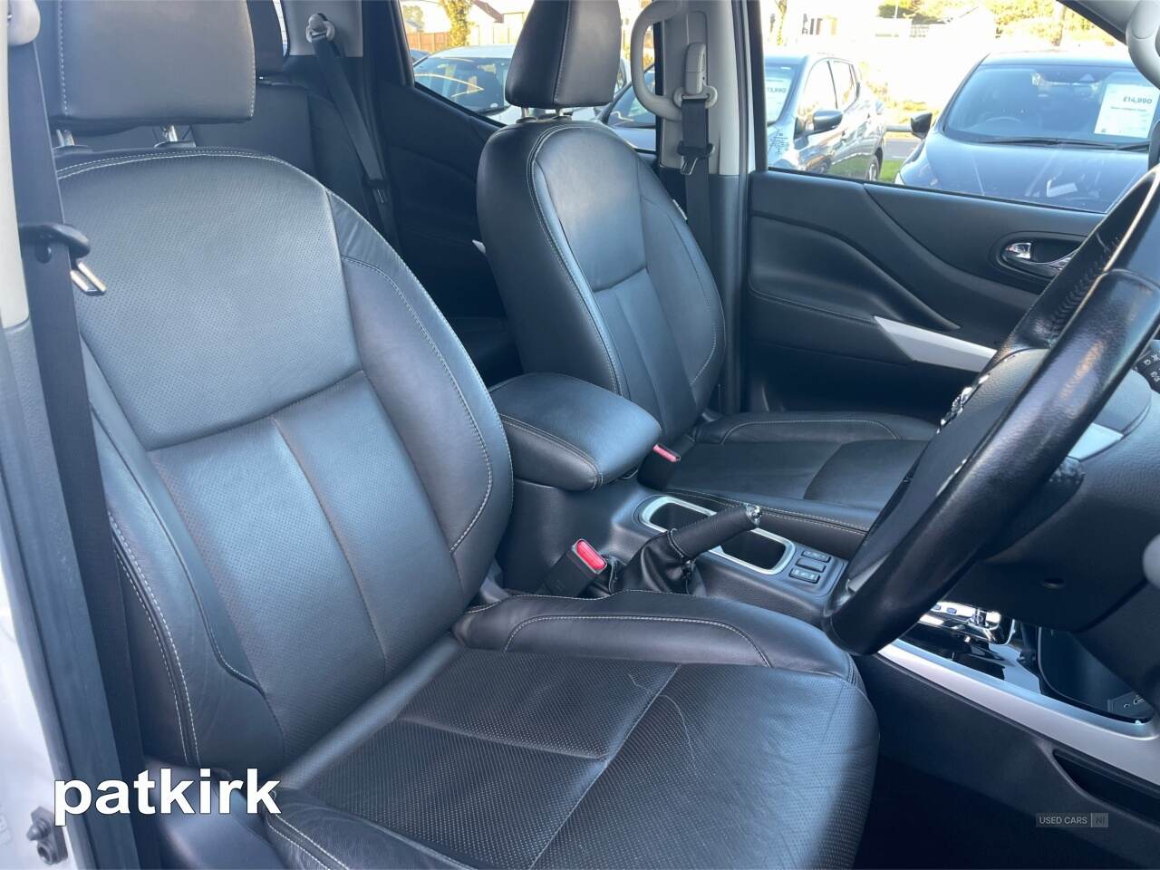 Feb 2021 Nissan Navara Double Cab Pick Up Tekna 2.3dCi 190 TT 4WD Auto