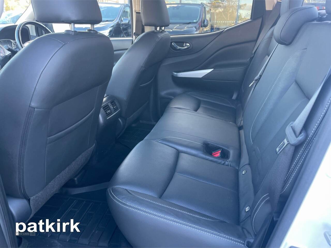 Feb 2021 Nissan Navara Double Cab Pick Up Tekna 2.3dCi 190 TT 4WD Auto