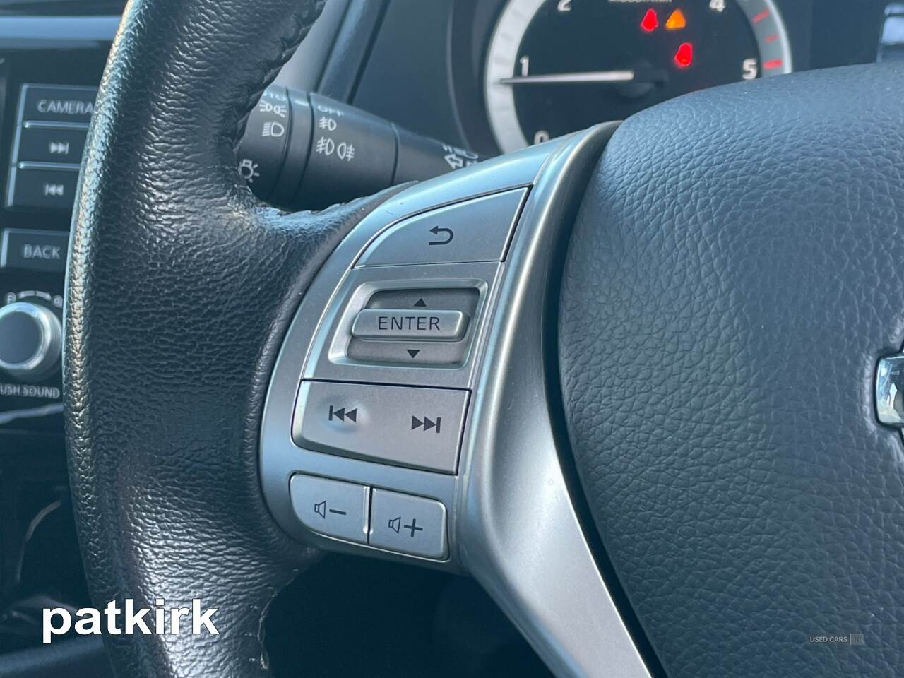 Feb 2021 Nissan Navara Double Cab Pick Up Tekna 2.3dCi 190 TT 4WD Auto