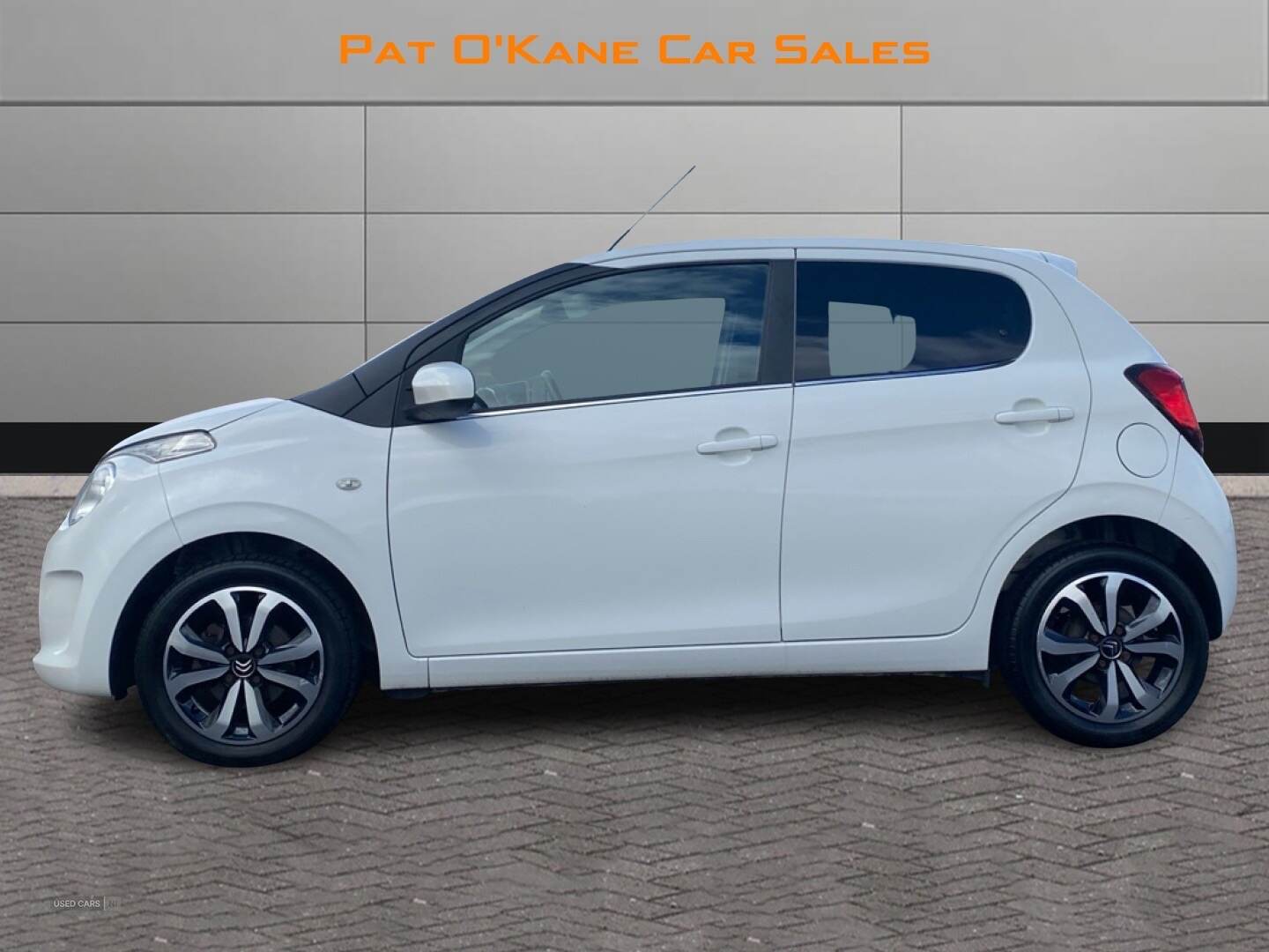 Jan 2016 Citroen C1 1.2 PureTech Flair 5dr
