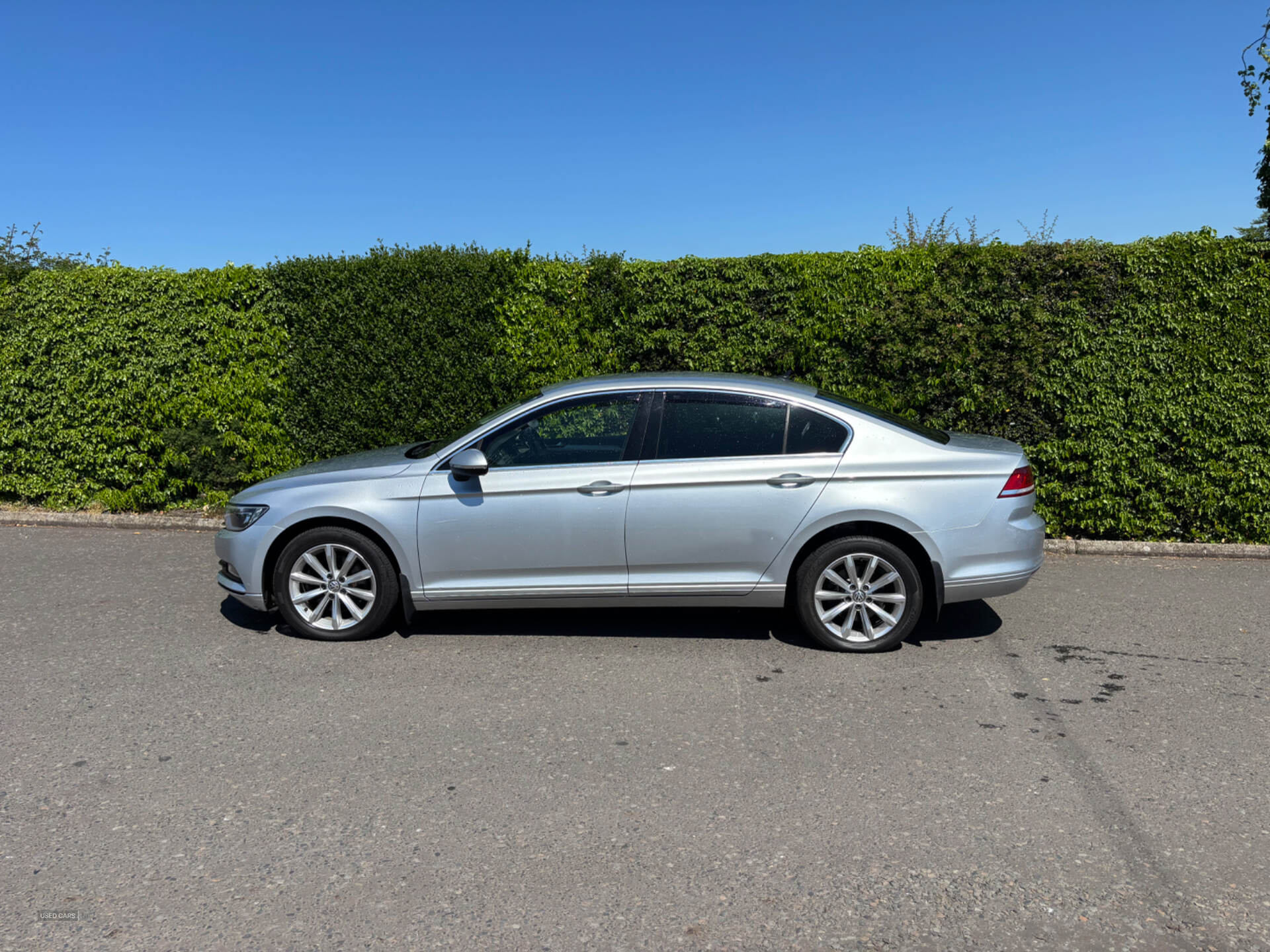 Volkswagen Passat DIESEL SALOON in Derry / Londonderry