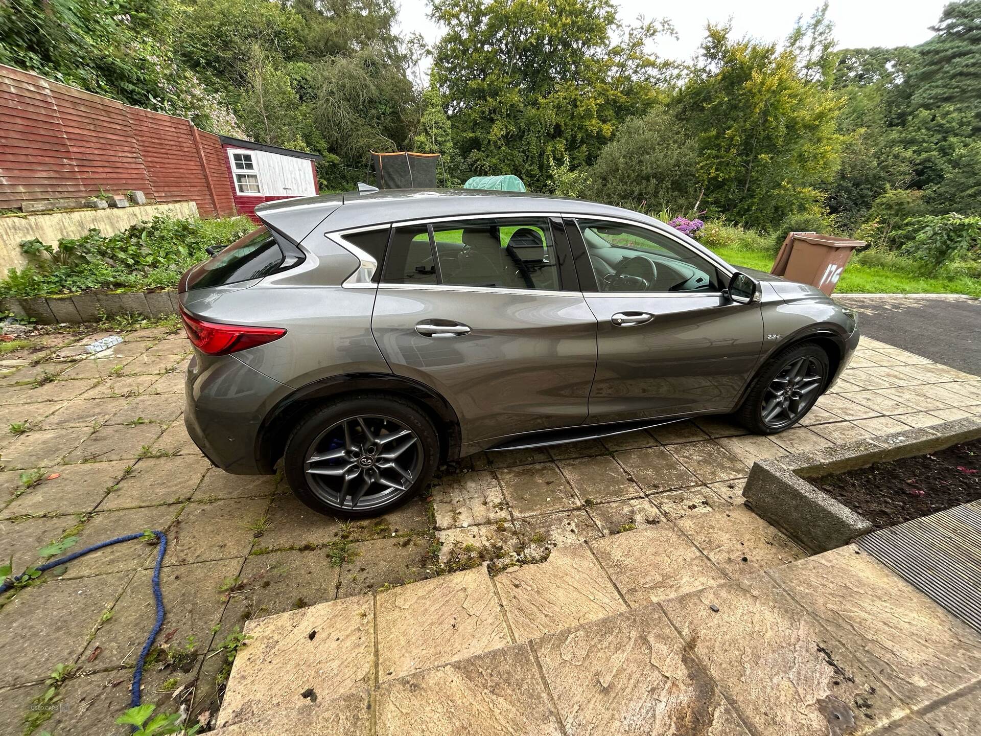 Apr 2016 Infiniti Q30 2.2d Premium 5dr DCT