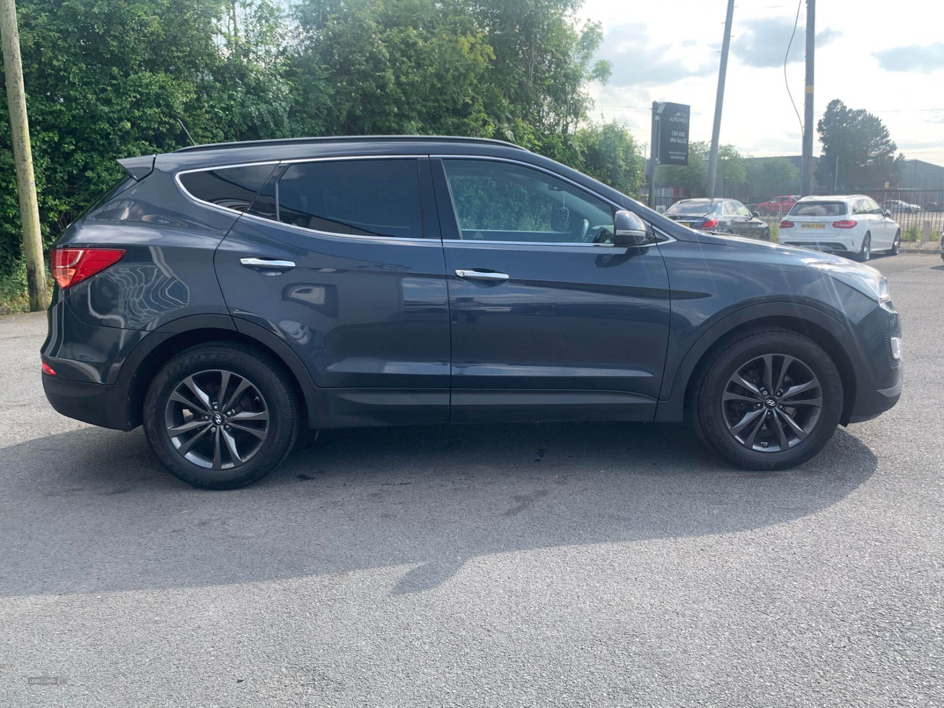 Hyundai Santa Fe DIESEL ESTATE in Antrim