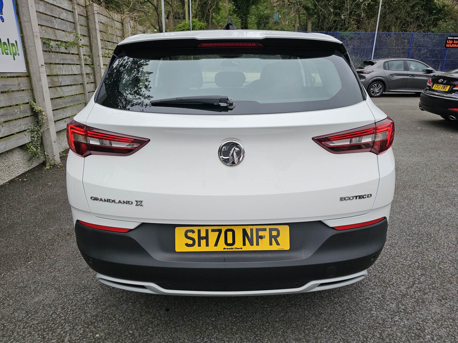 Nov 2020 Vauxhall Grandland X 1.5 Turbo D Business Edition Nav 5dr