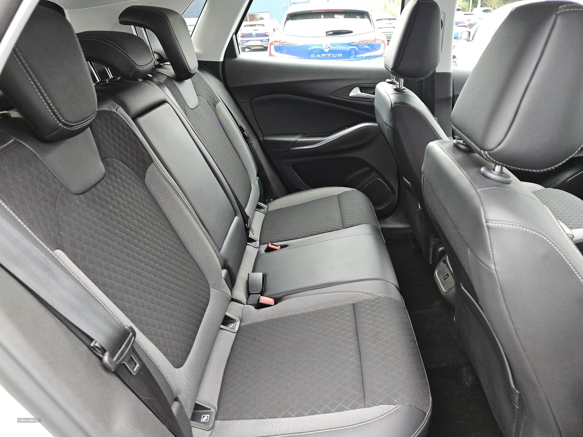 Nov 2020 Vauxhall Grandland X 1.5 Turbo D Business Edition Nav 5dr