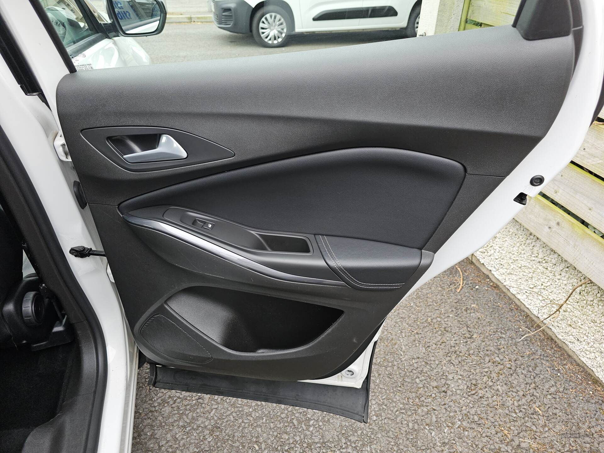 Nov 2020 Vauxhall Grandland X 1.5 Turbo D Business Edition Nav 5dr