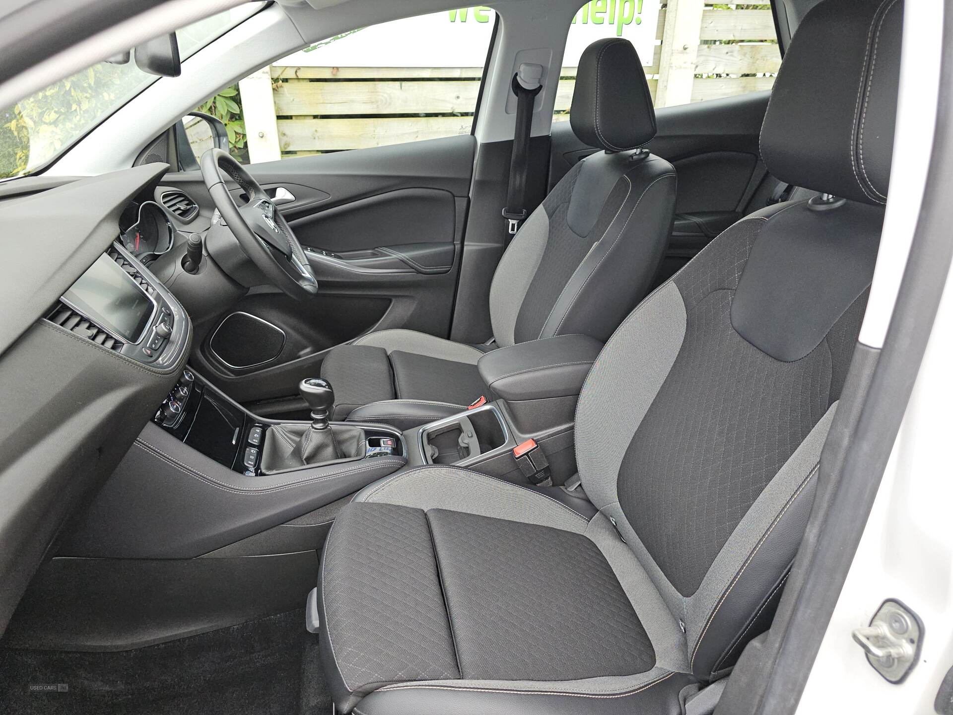 Nov 2020 Vauxhall Grandland X 1.5 Turbo D Business Edition Nav 5dr