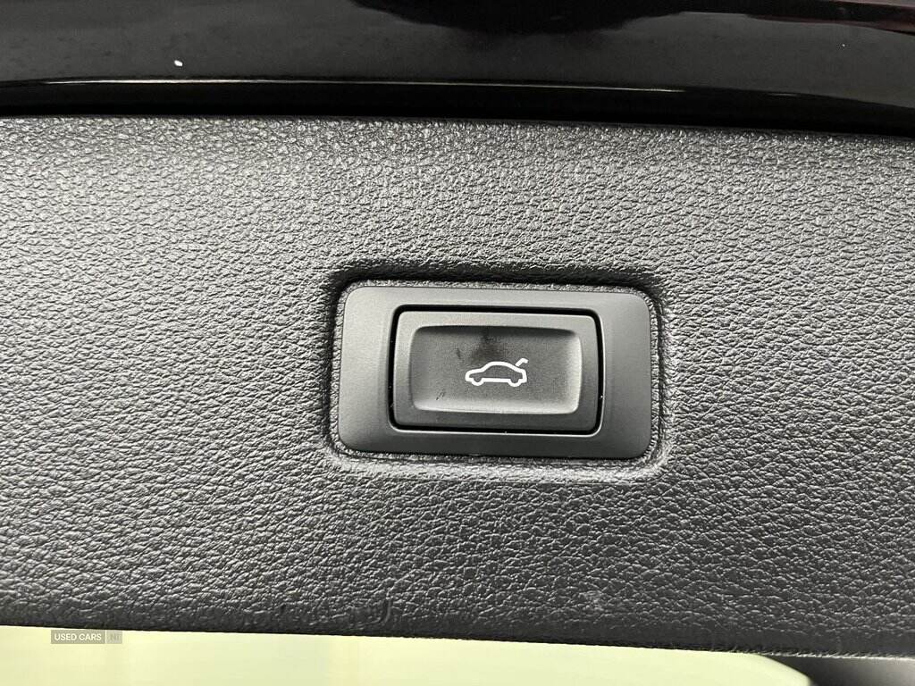 Nov 2017 Audi Q7 3.0 TDI Quattro S Line 5dr Tip Auto