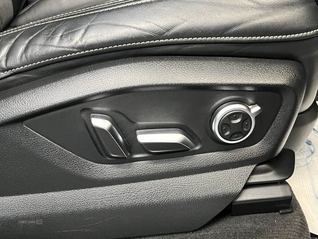Nov 2017 Audi Q7 3.0 TDI Quattro S Line 5dr Tip Auto