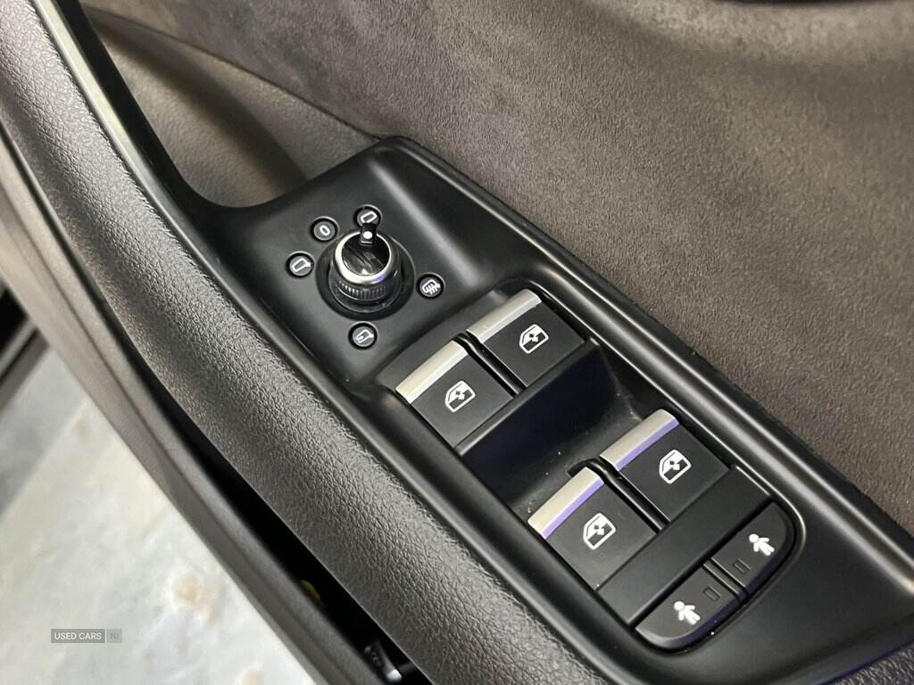 Nov 2017 Audi Q7 3.0 TDI Quattro S Line 5dr Tip Auto
