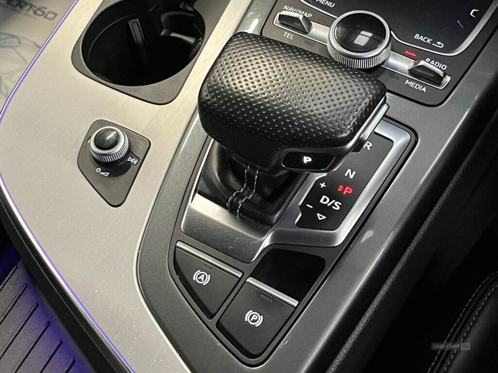 Nov 2017 Audi Q7 3.0 TDI Quattro S Line 5dr Tip Auto