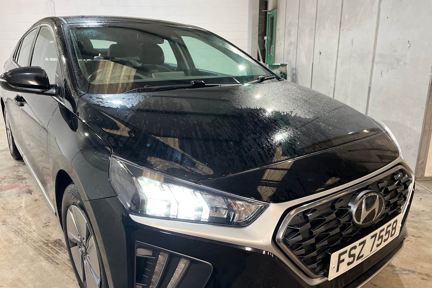 Jan 2022 Hyundai Ioniq 1.6 GDi Hybrid Premium 5dr DCT