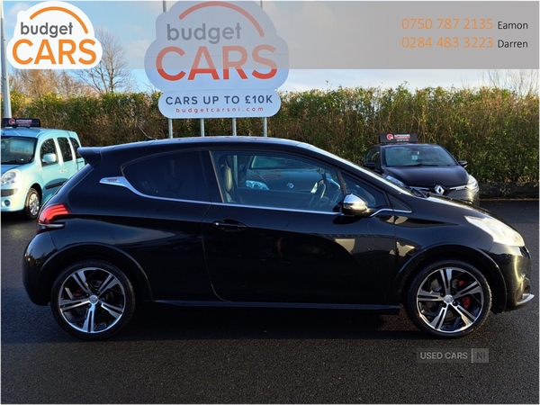 Peugeot 208 HATCHBACK in Down
