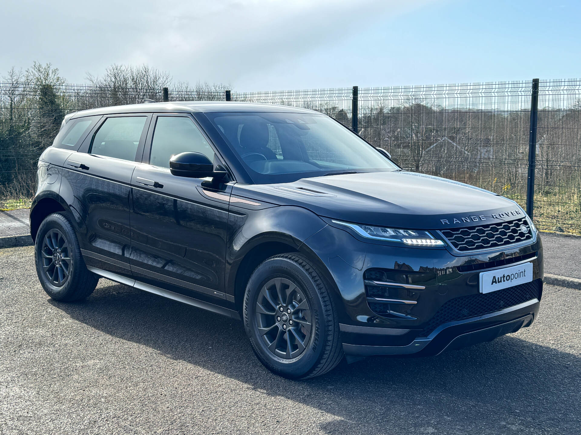 Jan 2020 Land Rover Range Rover Evoque 2.0 D150 R-Dynamic 5dr 2WD