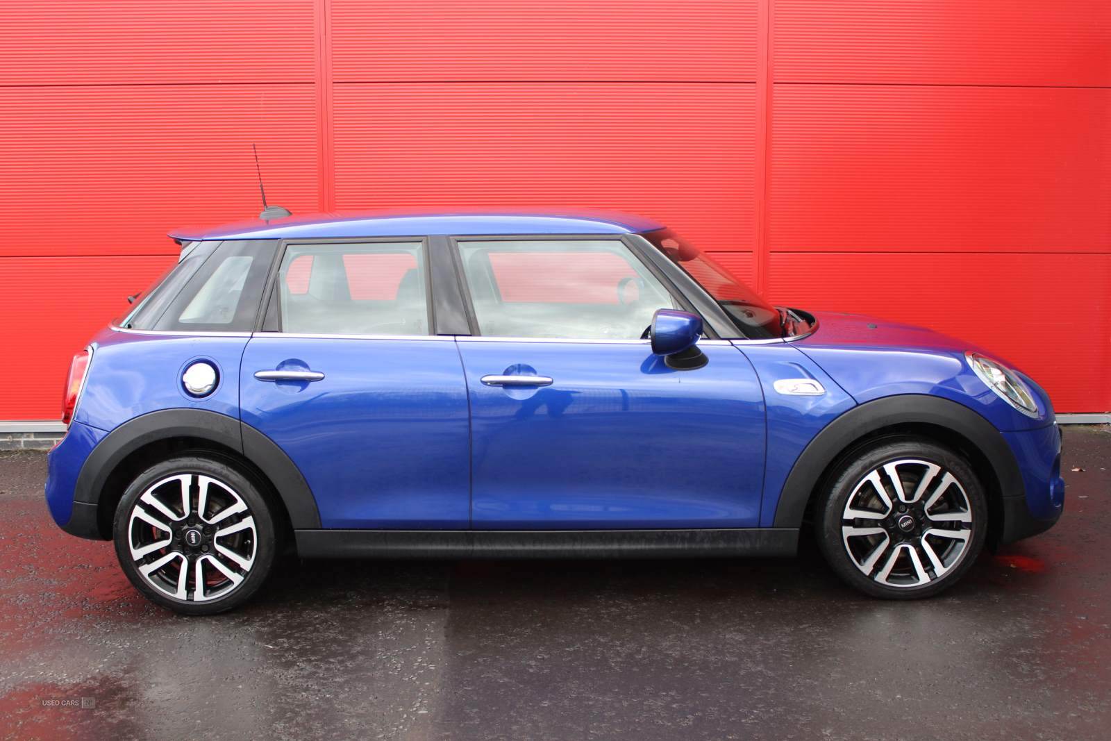 Dec 2019 MINI Hatch 2.0 Cooper S Exclusive II 5dr Auto