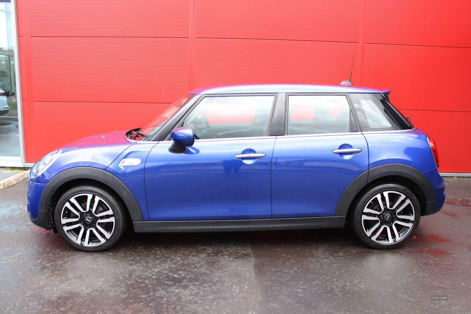 Dec 2019 MINI Hatch 2.0 Cooper S Exclusive II 5dr Auto