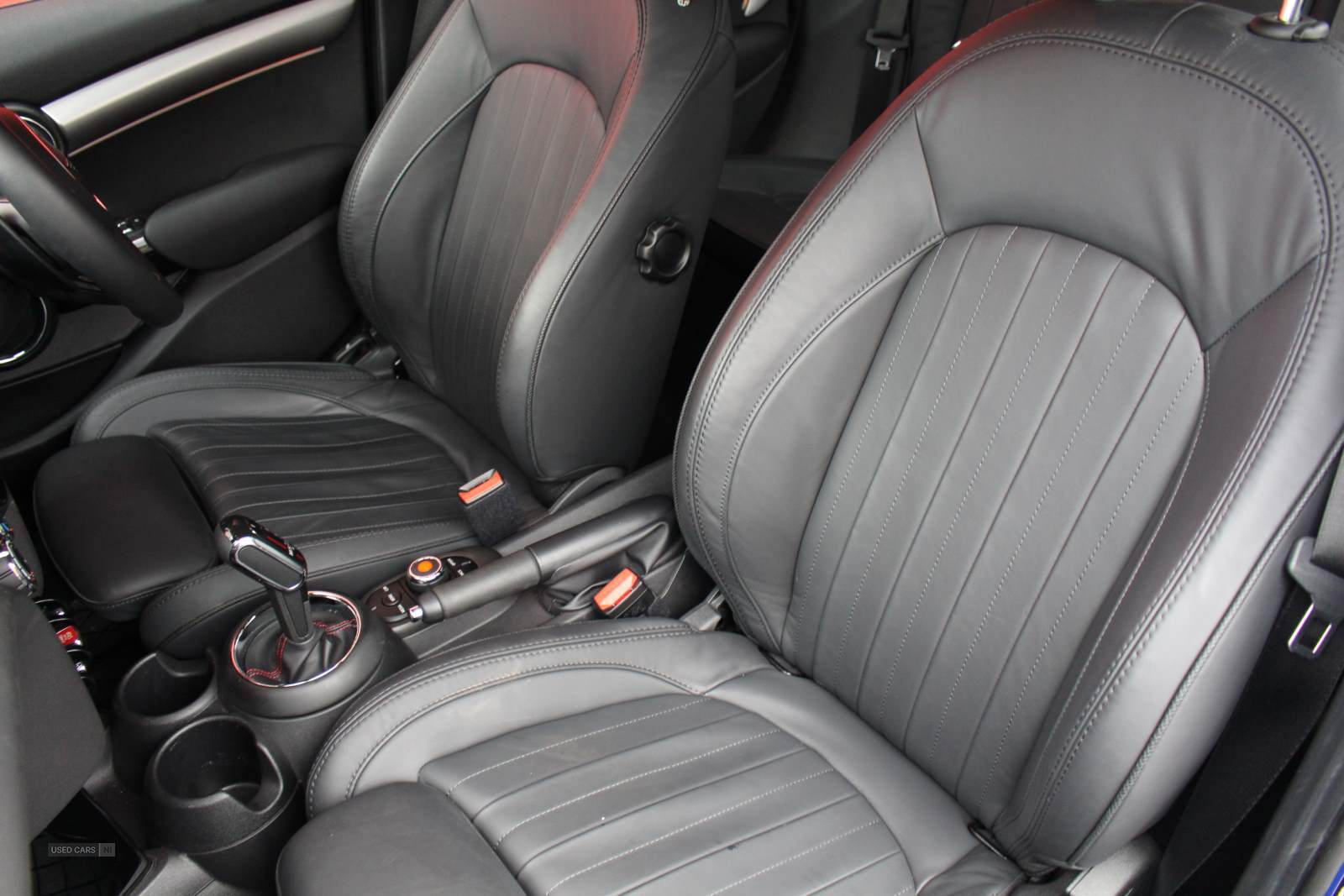 Dec 2019 MINI Hatch 2.0 Cooper S Exclusive II 5dr Auto