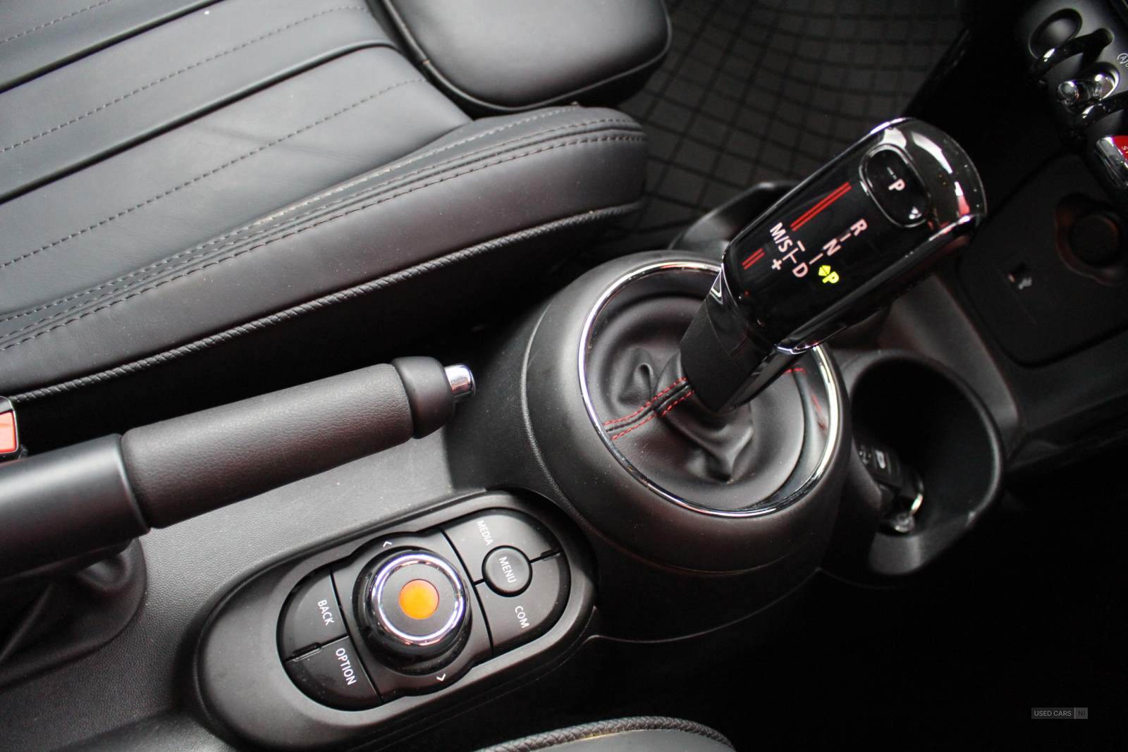 Dec 2019 MINI Hatch 2.0 Cooper S Exclusive II 5dr Auto
