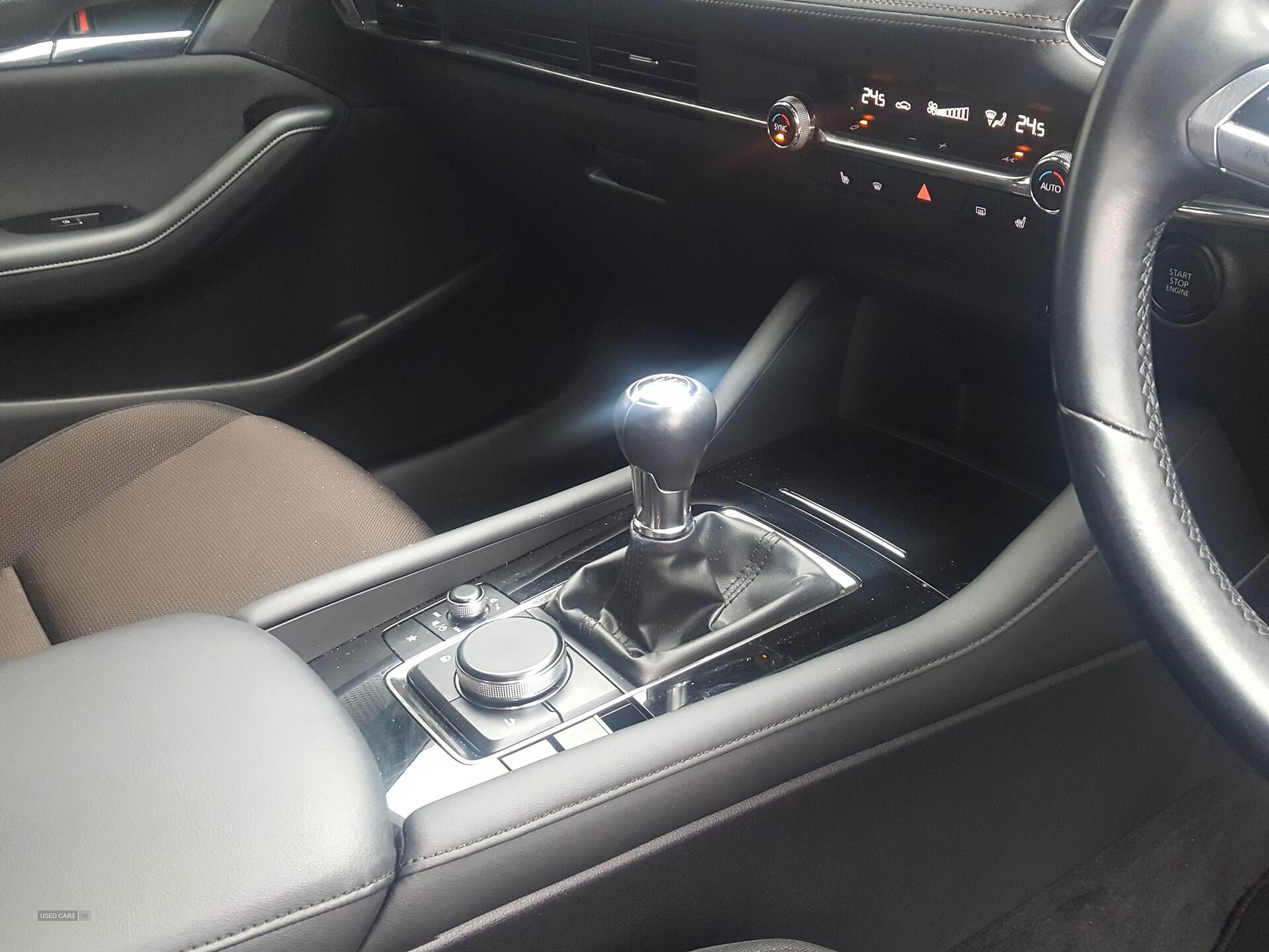Nov 2021 Mazda 3 2.0 e-Skyactiv G MHEV SE-L Lux 5dr