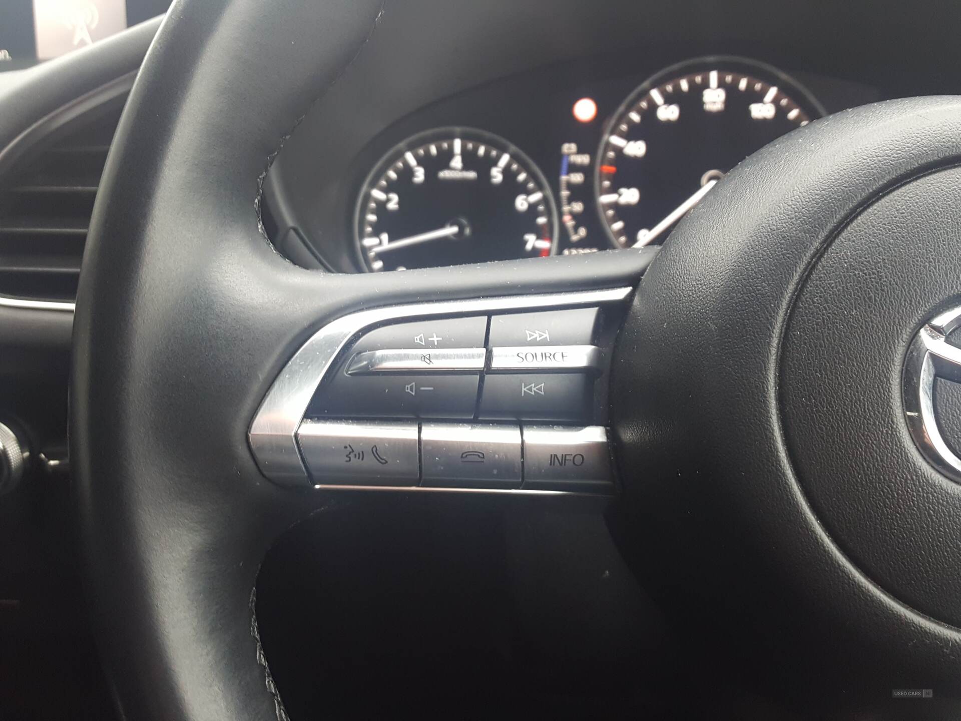 Nov 2021 Mazda 3 2.0 e-Skyactiv G MHEV SE-L Lux 5dr