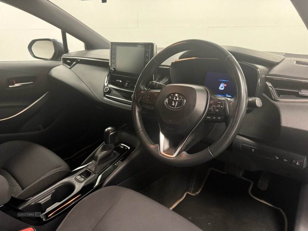 Jan 2021 Toyota Corolla 1.8 VVT-i Hybrid Icon Tech 5dr CVT