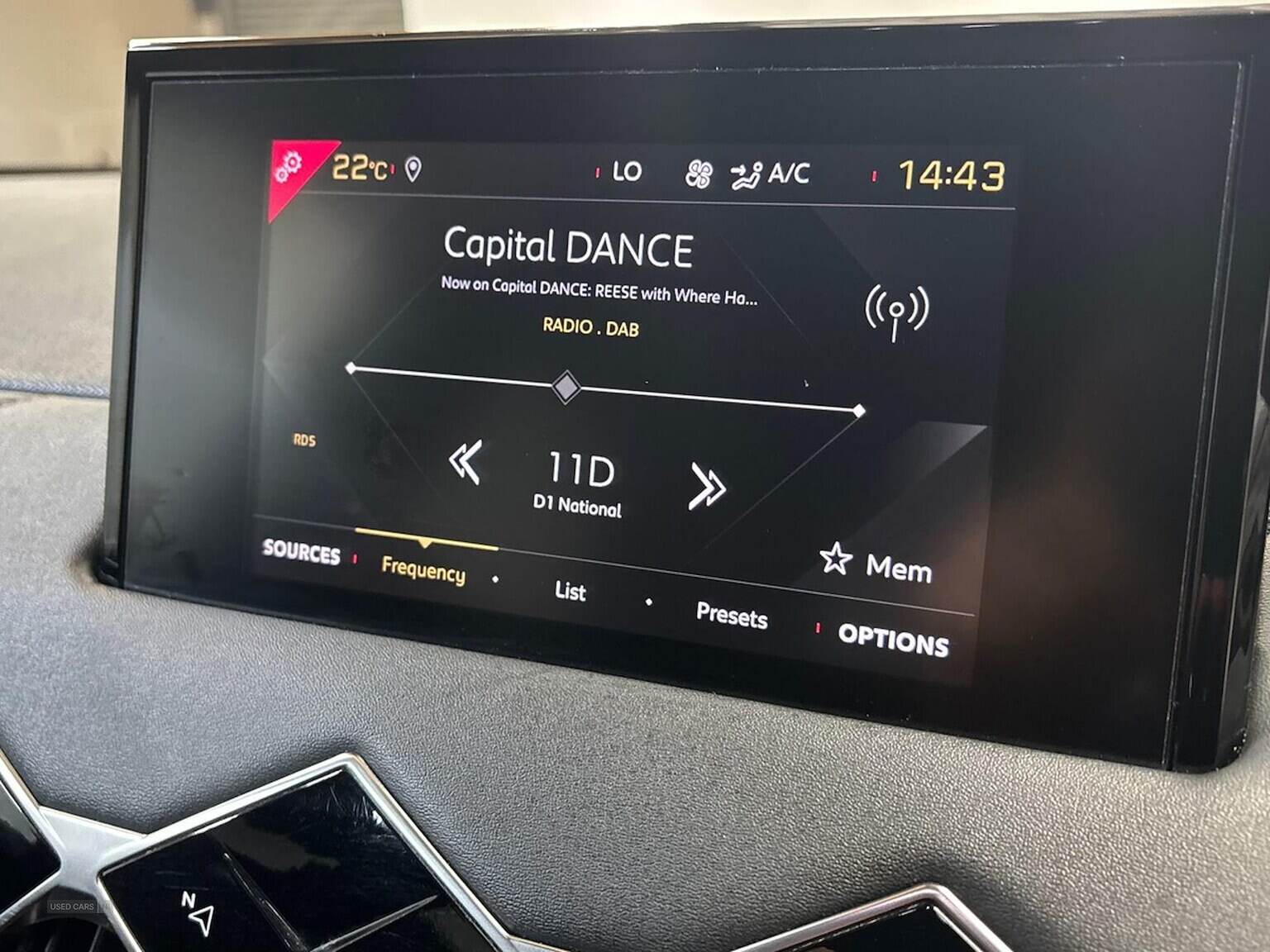 May 2022 DS DS3 CROSSBACK 1.2 Puretech Bastille 5Dr