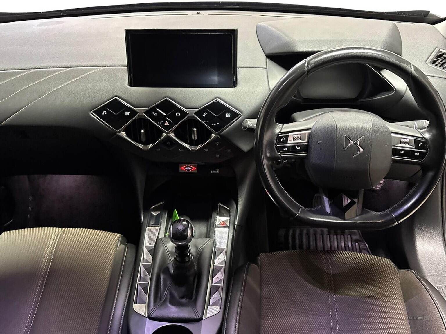  2022 DS DS3 CROSSBACK 1.2 Puretech Bastille 5Dr