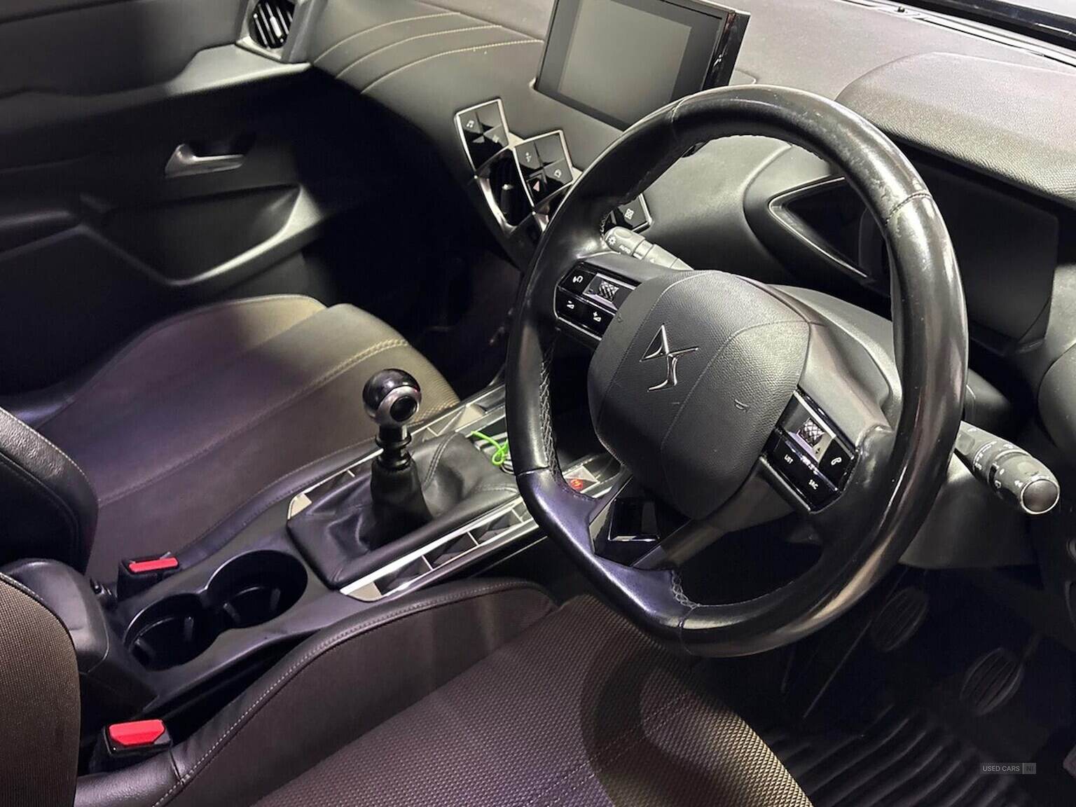  2022 DS DS3 CROSSBACK 1.2 Puretech Bastille 5Dr