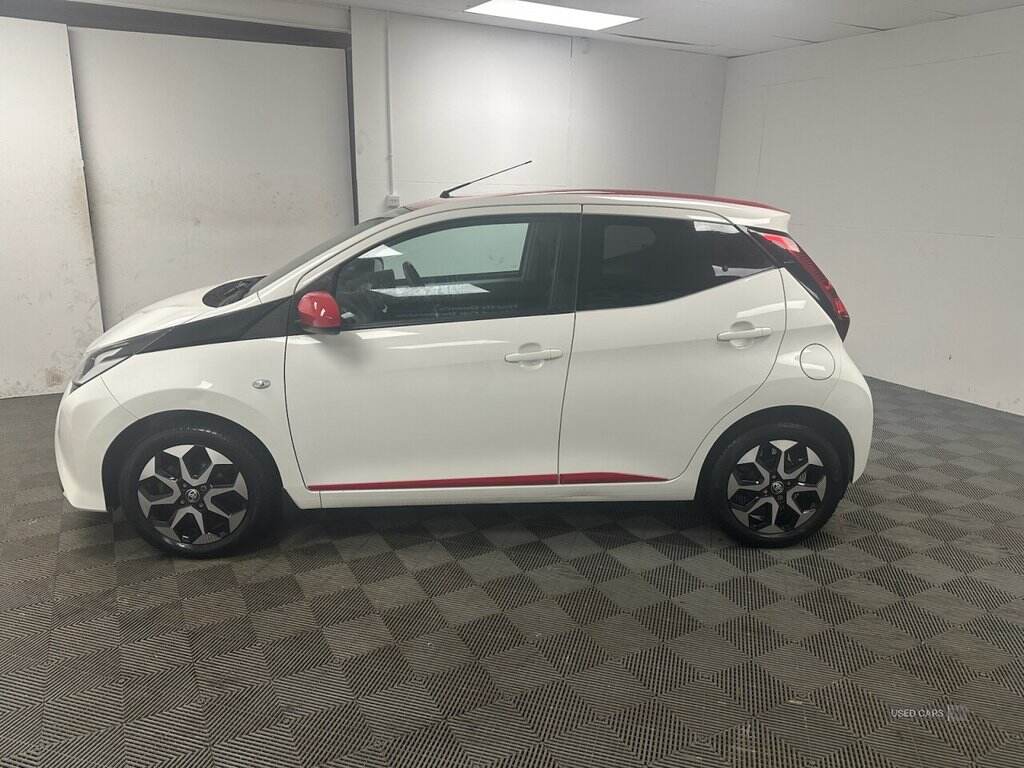Feb 2019 Toyota Aygo 1.0 VVT-i X-Trend 5dr