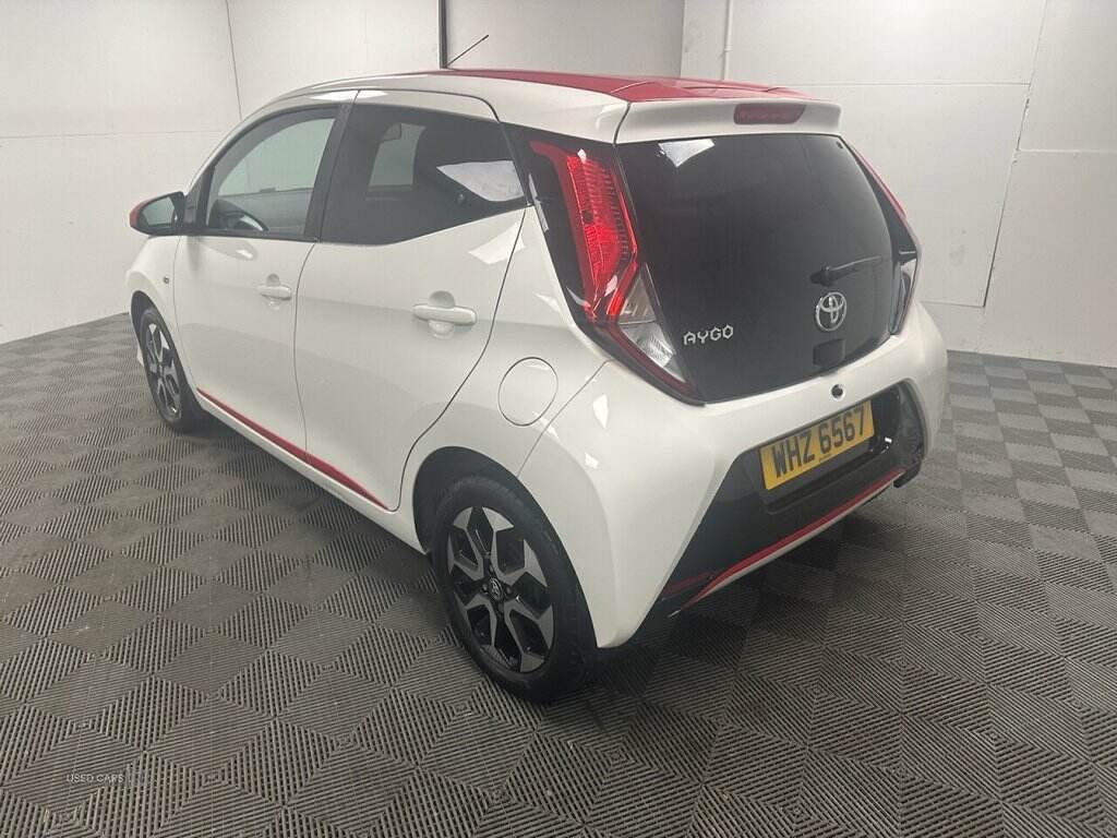 Feb 2019 Toyota Aygo 1.0 VVT-i X-Trend 5dr