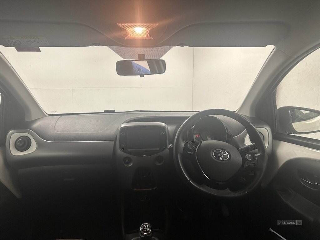 Feb 2019 Toyota Aygo 1.0 VVT-i X-Trend 5dr