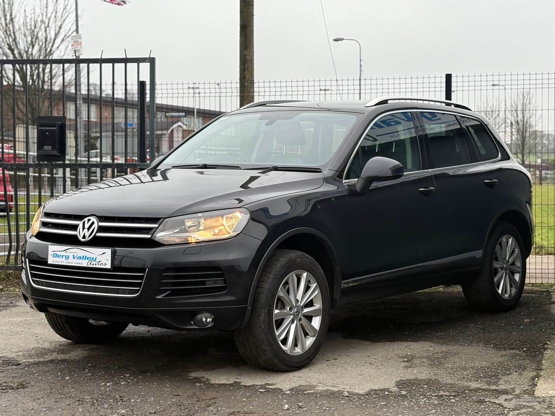 Dec 2013 Volkswagen Touareg 3.0 V6 TDI SE 5dr Tip Auto