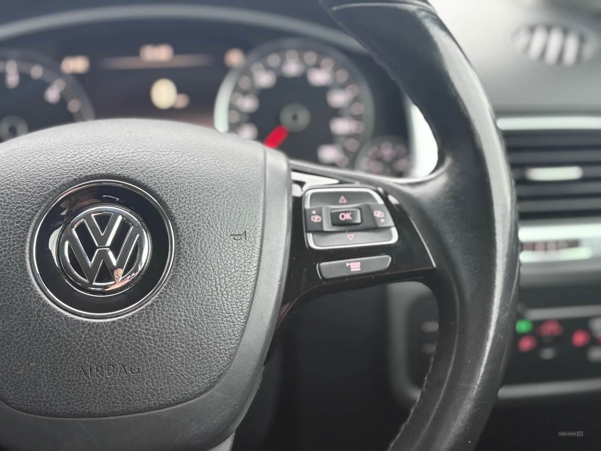 Dec 2013 Volkswagen Touareg 3.0 V6 TDI SE 5dr Tip Auto
